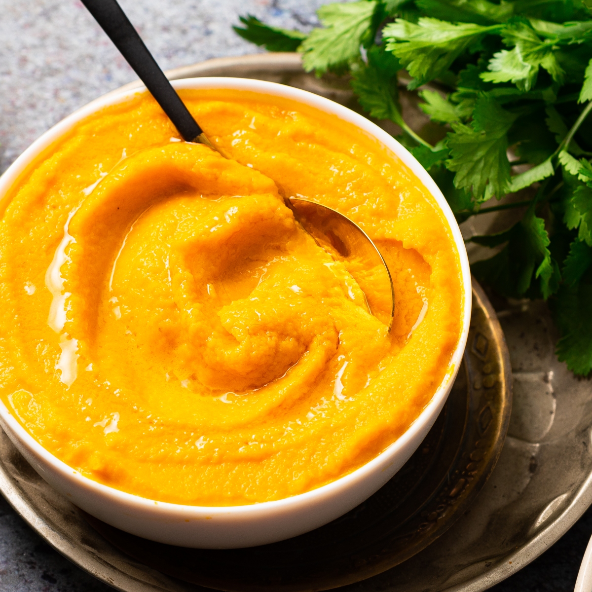 Carrot Puree with Ginger and Coriander Without Milk